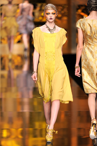 Vestido gasa amarilla con detalles de flecos Christian Dior